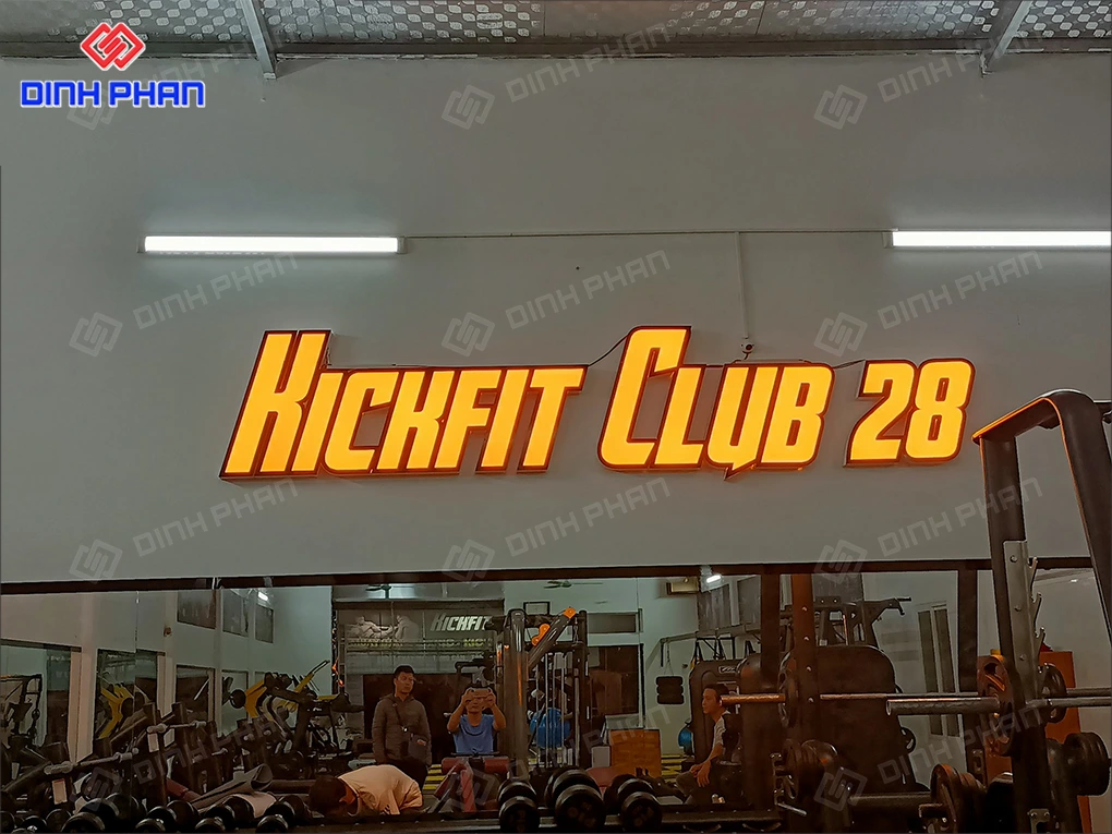 Làm bảng hiệu BMT chuyên nghiệp, uy tín, giá tốt Dịch vụ làm bảng hiệu bmt cam kết chất lượng