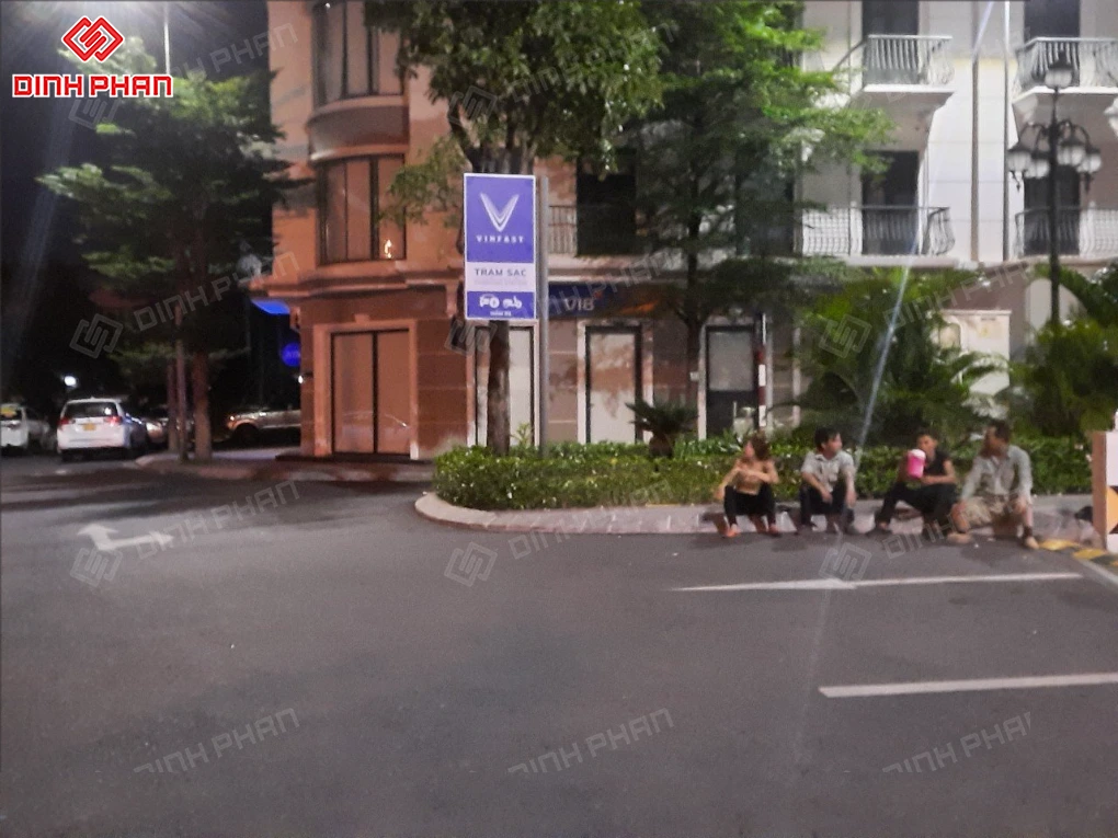 Dịch vụ in uv BMT giá rẻ lấy ngay, chất lượng tốt nhất Dịch vụ in uv bmt