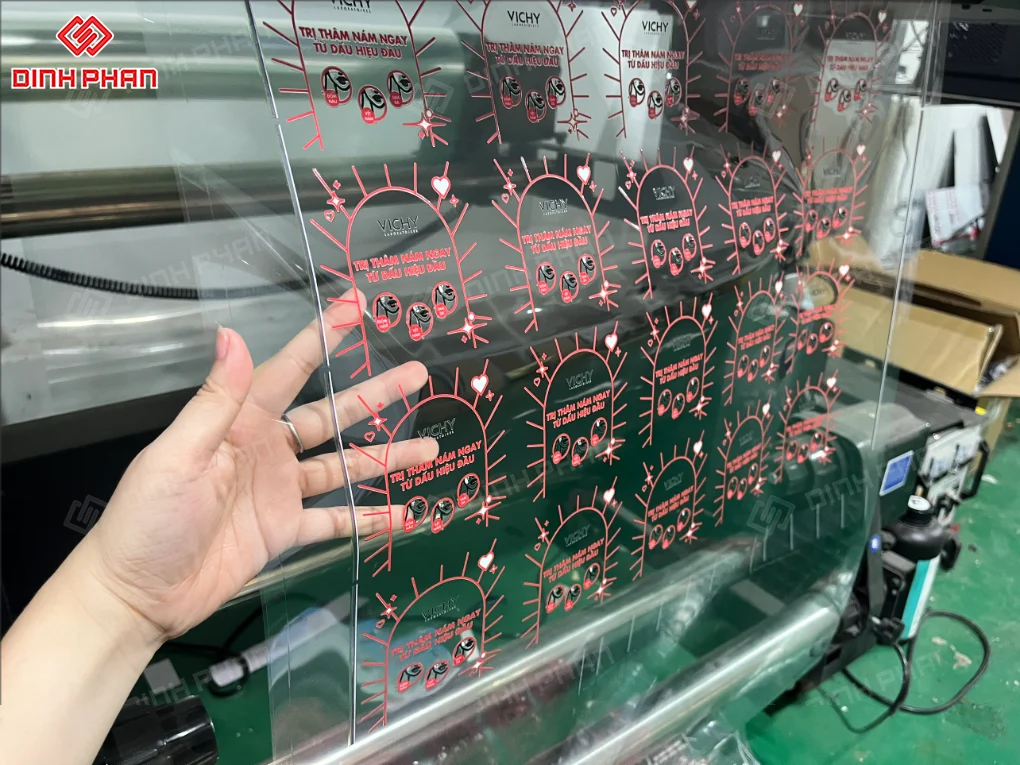 In uv kính BMT uy tín, lấy ngay, giá tốt In uv kính bmt