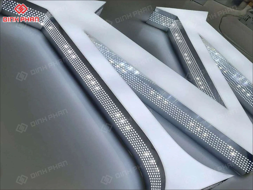 Làm chữ inox Đắk Lắk giá rẻ, chuyên nghiệp và uy tín Làm chữ inox đắk lắk