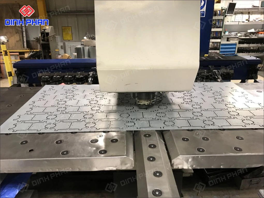 Địa chỉ gia công cắt CNC BMT giá rẻ Gia công cắt cnc bmt