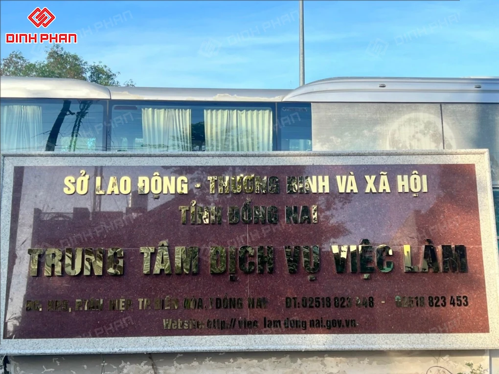 Địa chỉ làm bảng hiệu bằng đá hoa cương BMT uy tín, chất lượng Làm bảng hiệu bằng đá hoa cương bmt