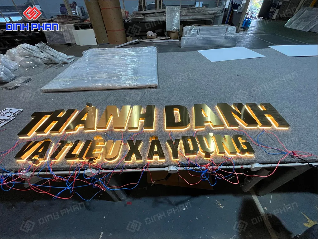 Làm chữ inox vàng gương tại Buôn Ma Thuột giá rẻ Làm chữ inox vàng gương tại buôn ma thuột