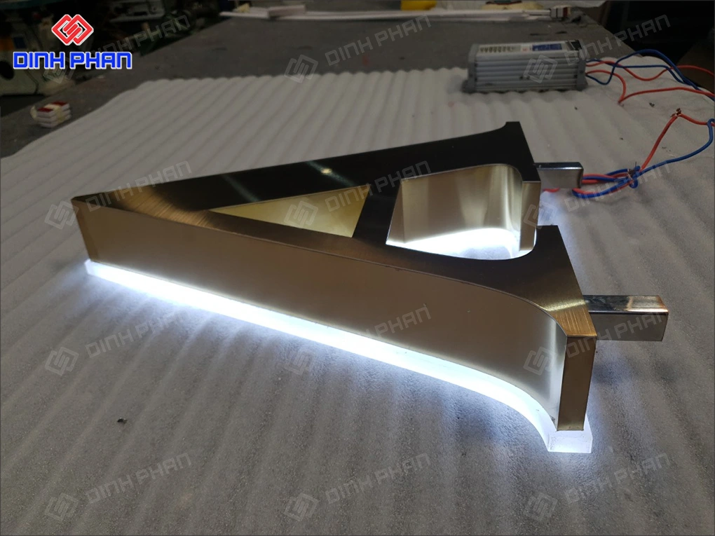 Thi công chữ inox đèn led tại Daklak Thi công chữ inox đèn led tại daklak