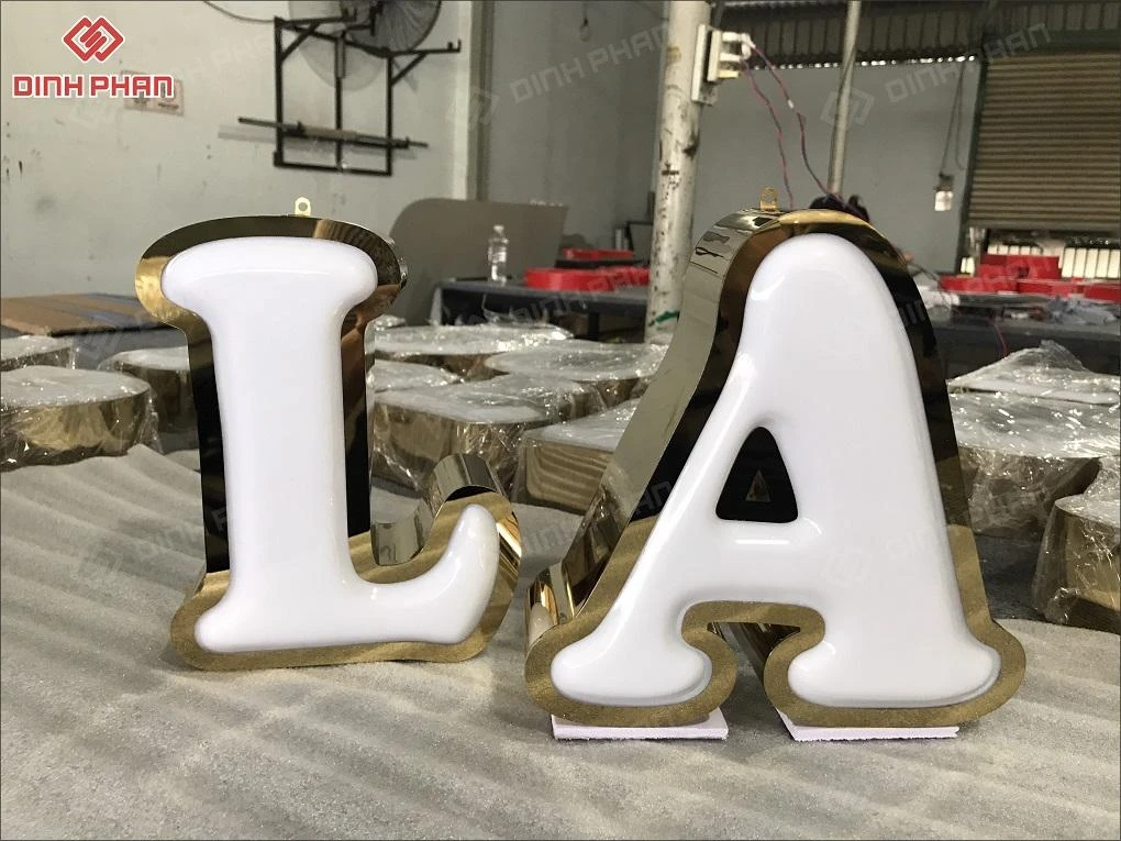 Gia công chữ inox vàng gương BMT giá rẻ, theo yêu cầu Chữ inox vàng gương bmt