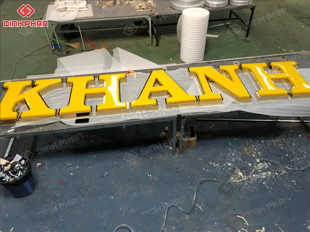 Gia công chữ inox vàng gương BMT giá rẻ, theo yêu cầu Chữ inox vàng gương bmt