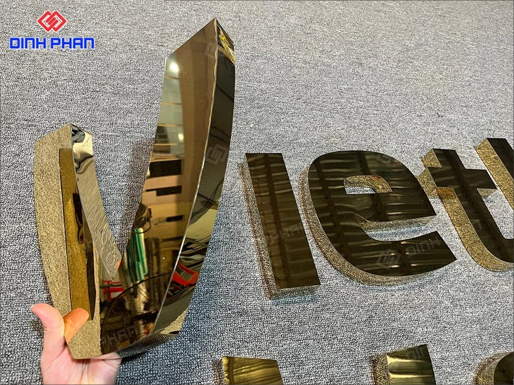 Gia công chữ inox vàng gương BMT giá rẻ, theo yêu cầu Chữ inox vàng gương bmt