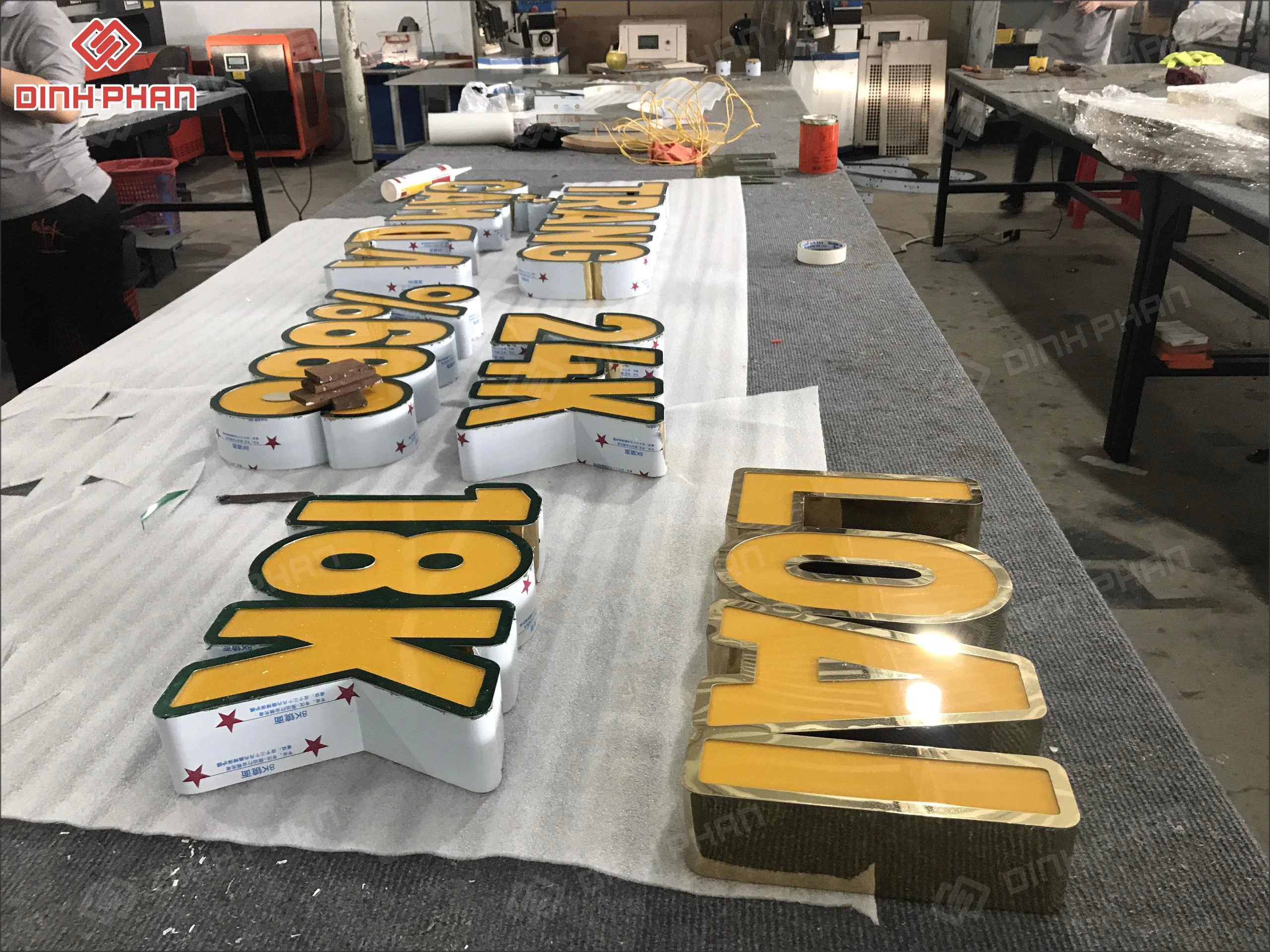 Gia công chữ inox vàng gương BMT giá rẻ, theo yêu cầu Chữ inox vàng gương bmt