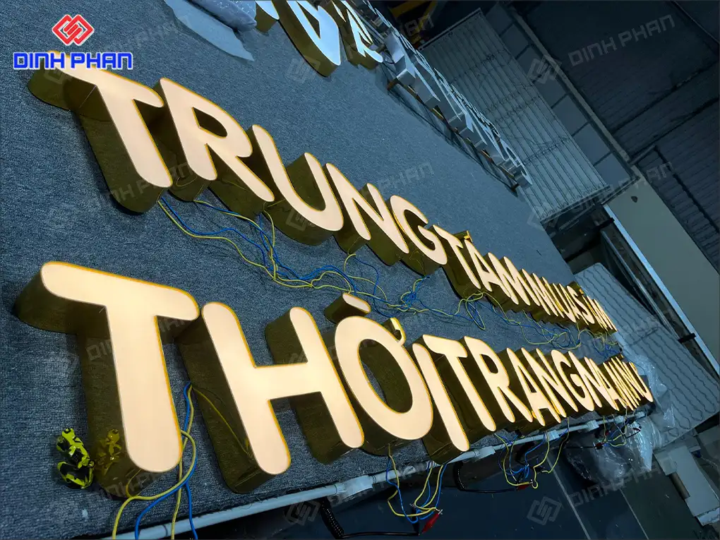 Gia công uốn chữ nhôm bmt