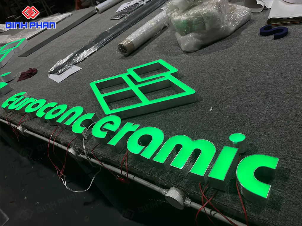 Uốn chữ nhôm giá rẻ buôn ma thuột