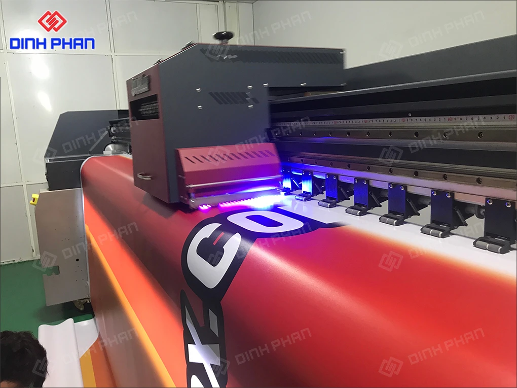 In uv cuộn BMT trọn gói, giá rẻ, lấy ngay In uv cuộn bmt