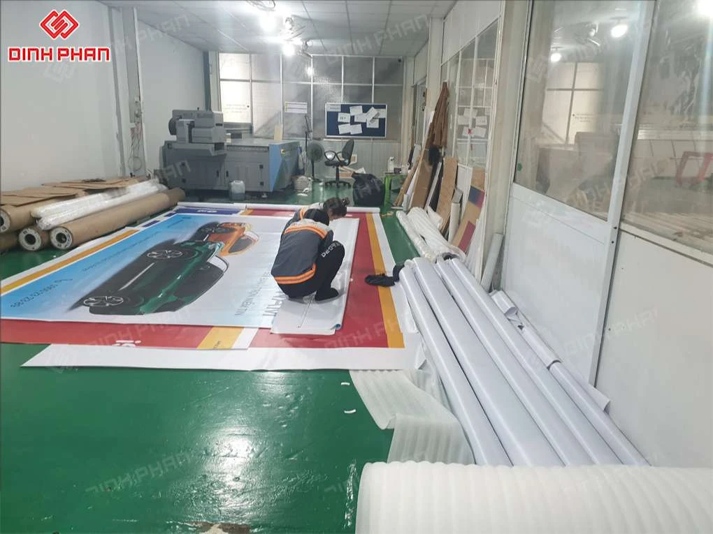 In uv cuộn BMT trọn gói, giá rẻ, lấy ngay In uv cuộn bmt