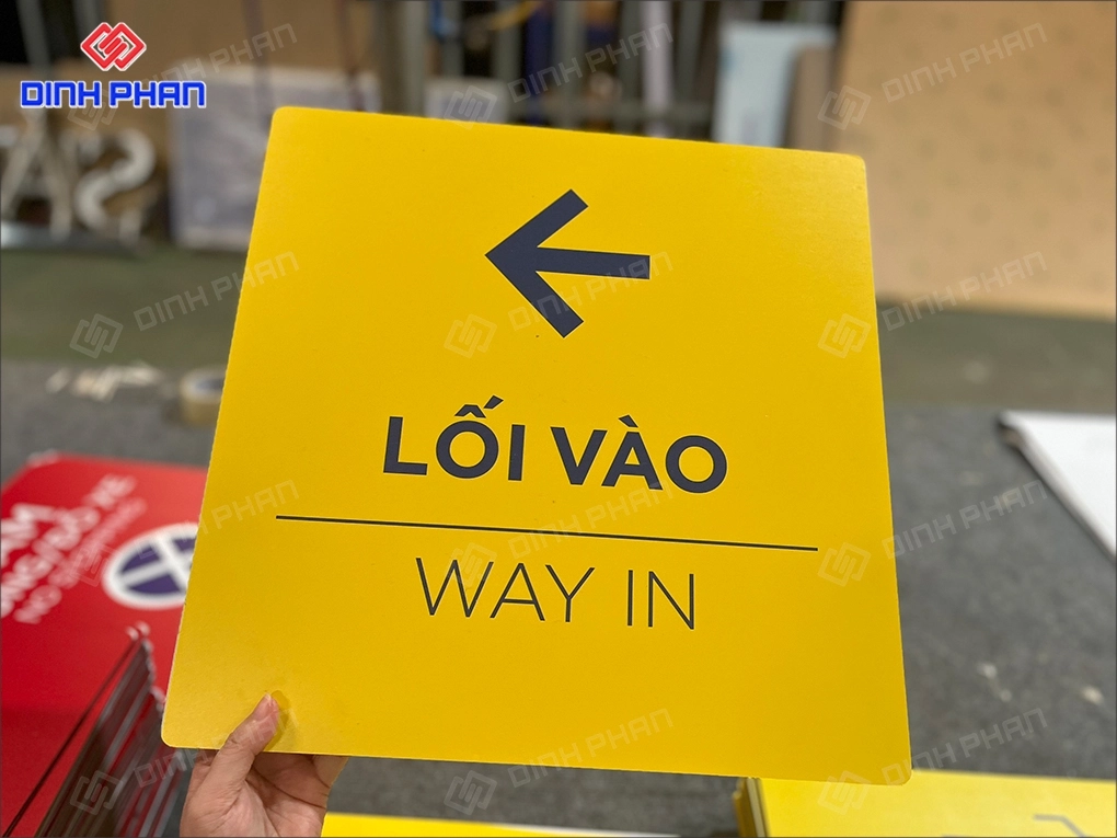 In uv trên mica tại buôn ma thuột