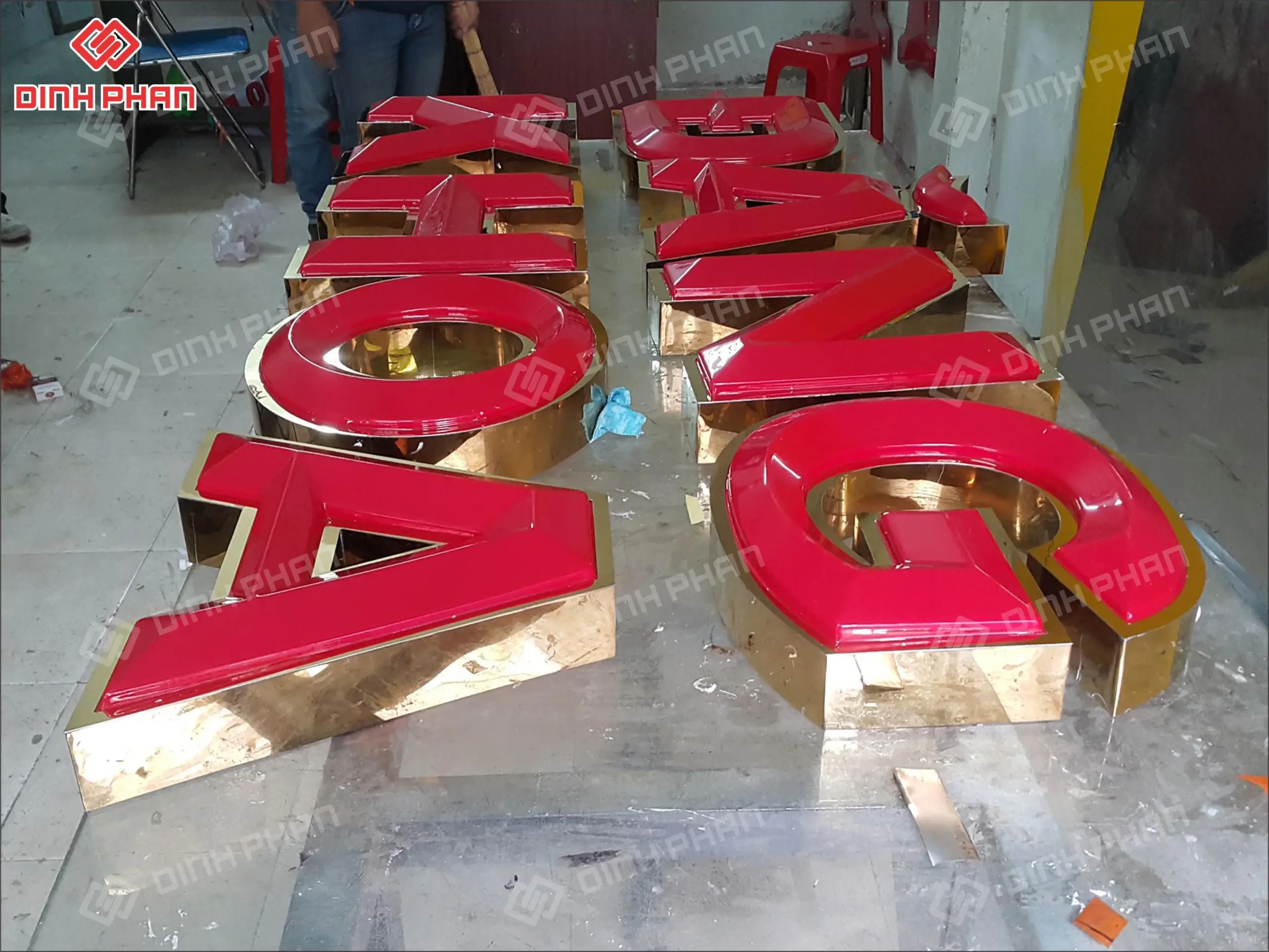 Làm chữ nổi mica đắk lắk