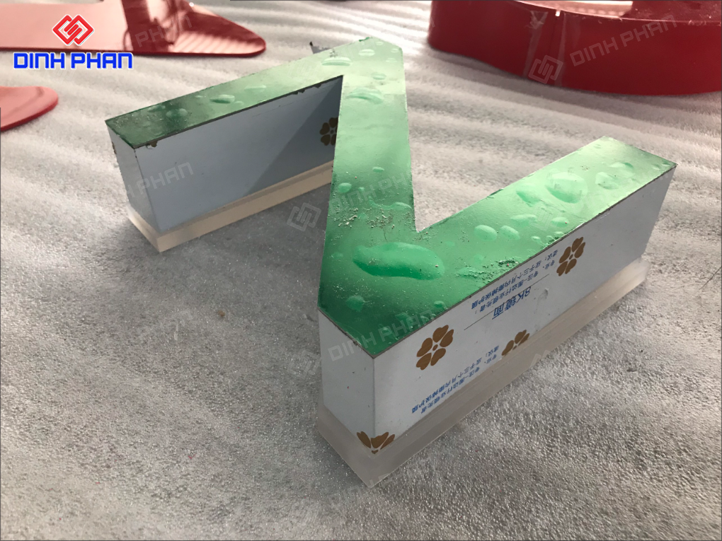 Gia công chữ inox bình định