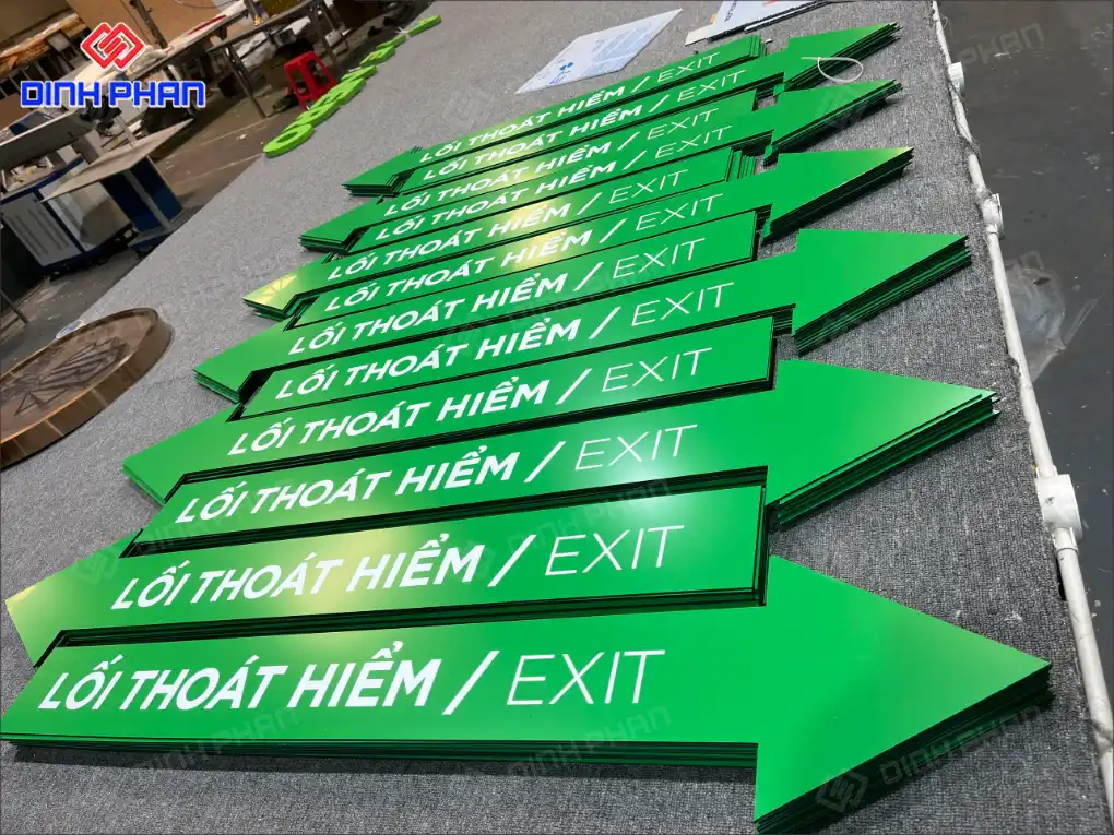 In UV decal Đắk Nông giá rẻ, lấy liền In uv decal đắk nông giá rẻ, lấy liền