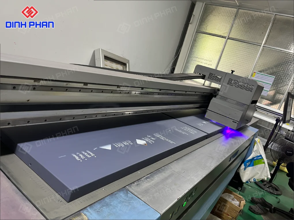 Dịch vụ in UV trên Alu BMT giá rẻ, lấy ngay In uv trên alu bmt