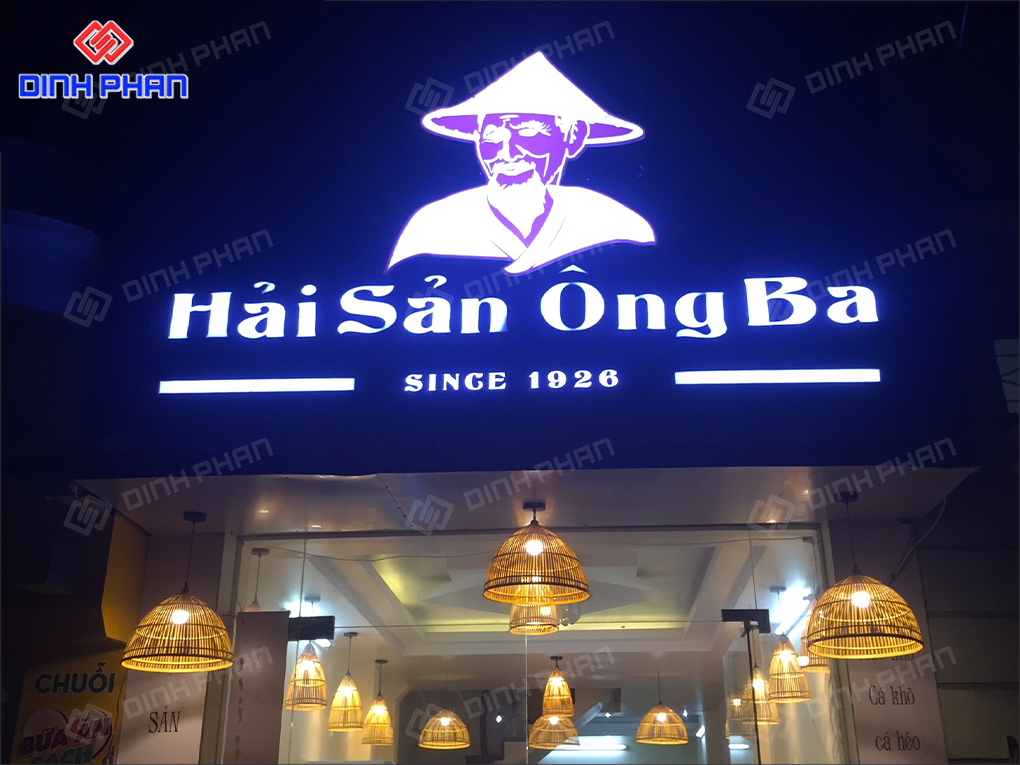 Làm bảng hiệu nha trang