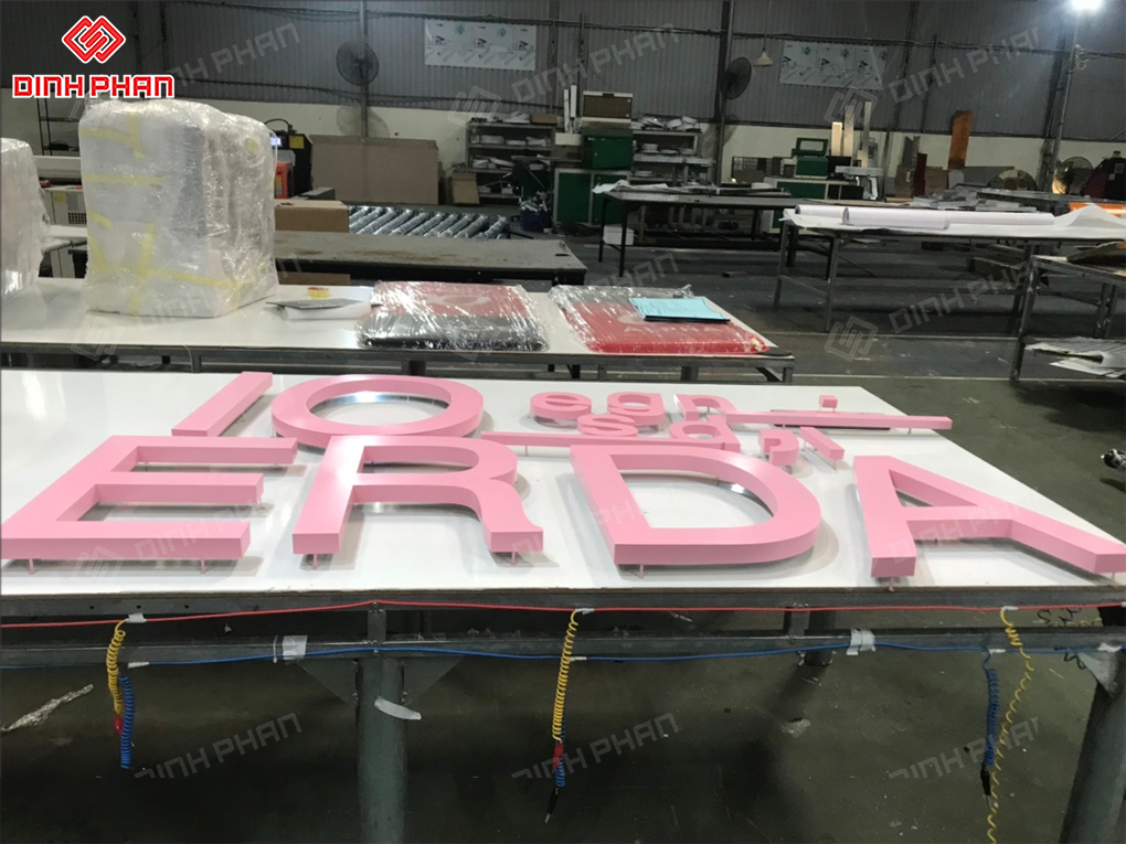 Cong ty quang cao o lam dong 1