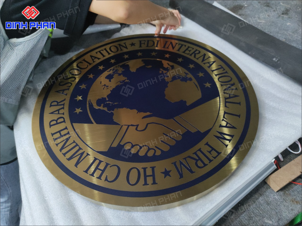 Gia công chữ inox lâm đồng