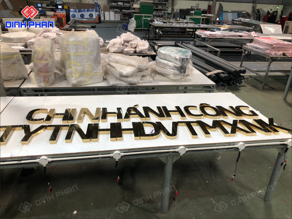 Gia công chữ inox lâm đồng