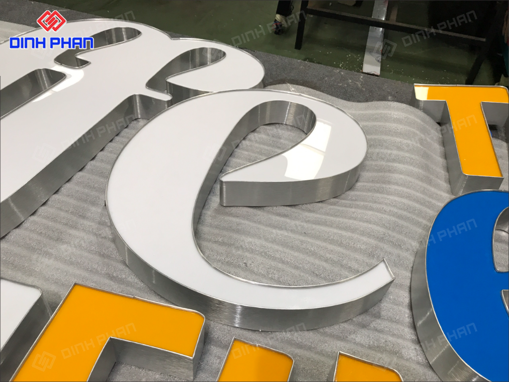 Gia công chữ nhôm đắk nông