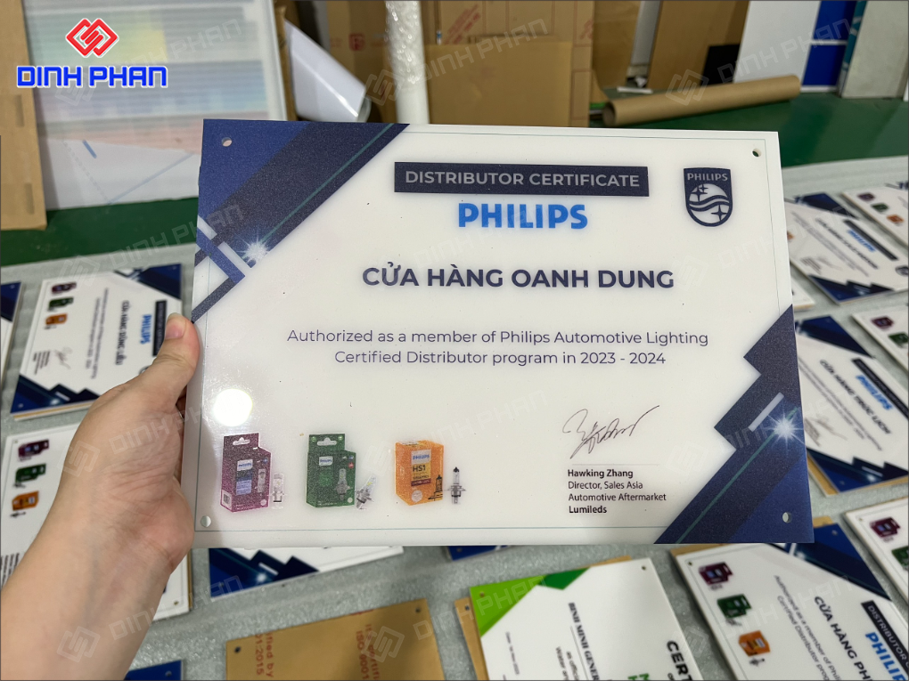 In uv mica lâm đồng