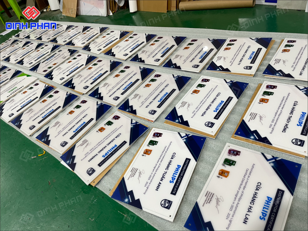 In uv mica lâm đồng