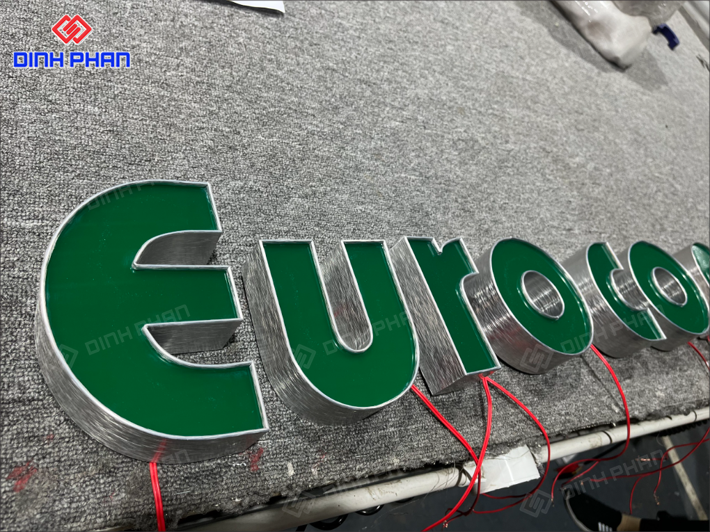 In uv mica lâm đồng