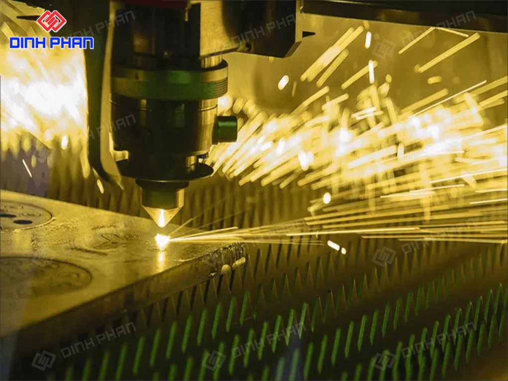 Cắt laser fiber Buôn Ma Thuột chính xác cao, hiện đại Cắt laser fiber buôn ma thuột