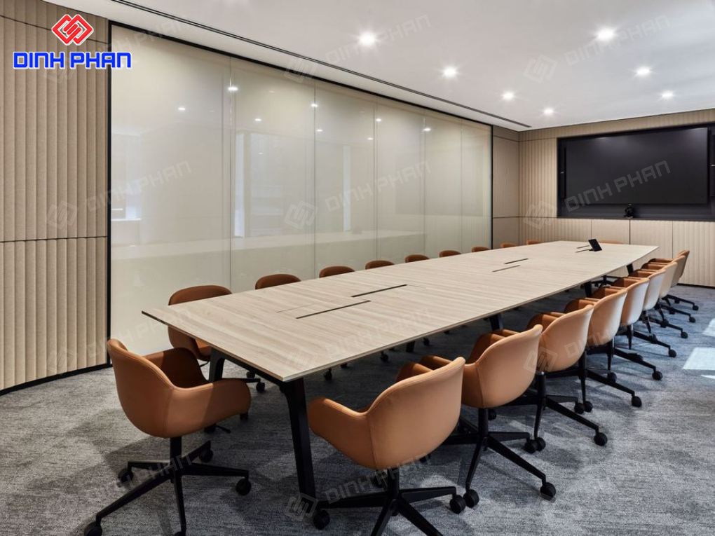 Nội thất văn phòng buôn ma thuột không gian làm việc chuyên nghiệp