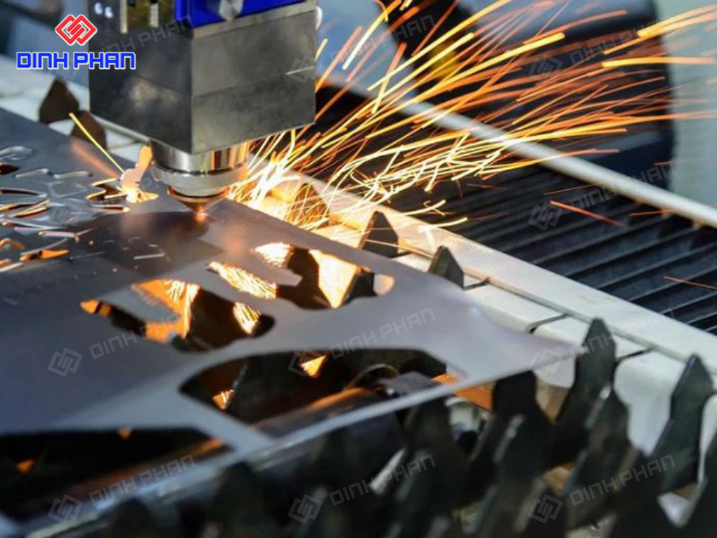 Cắt inox BMT chuẩn xác, gia công laser CNC giá tận xưởng Cắt inox bmt chuẩn xác, gia công laser cnc giá tận xưởng