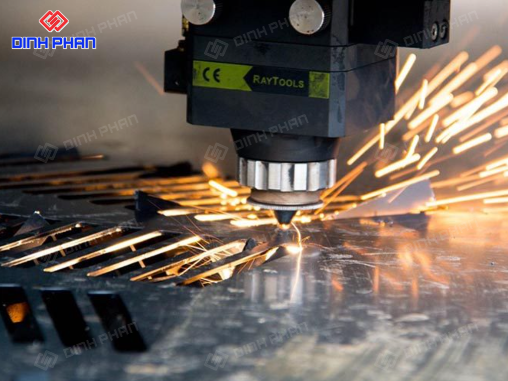 Cắt sắt tấm bmt: dịch vụ cắt theo kích thước yêu cầu