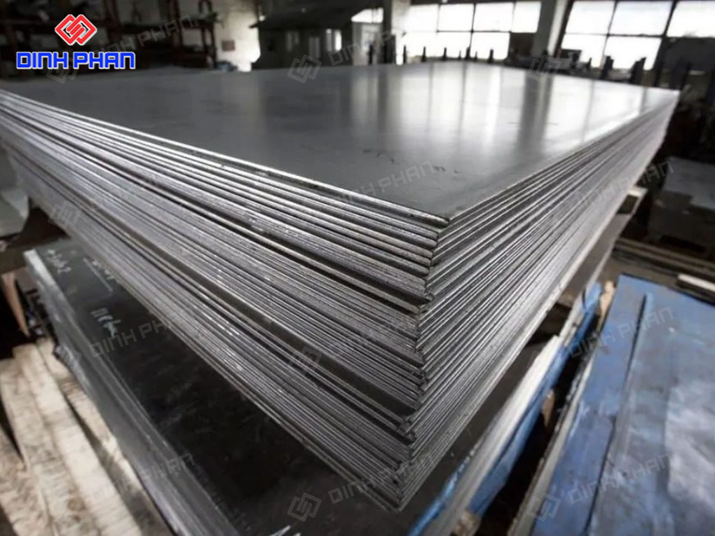 Cắt sắt tấm bmt: dịch vụ cắt theo kích thước yêu cầu