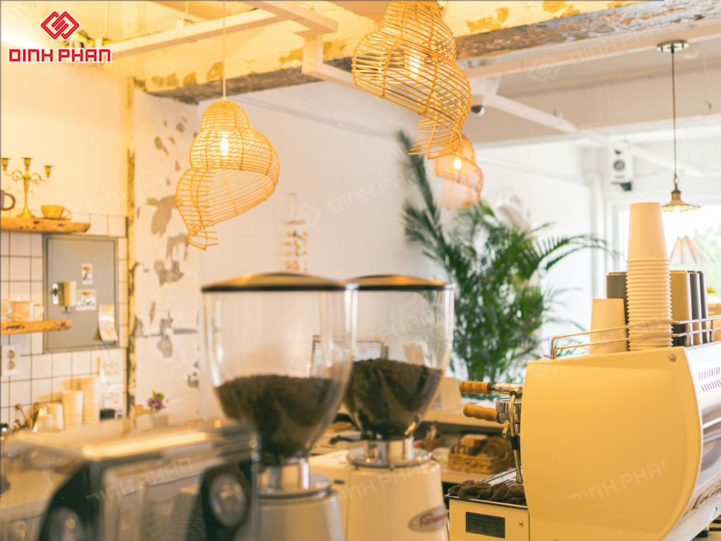 Thiết kế thi công shop cafe bmt