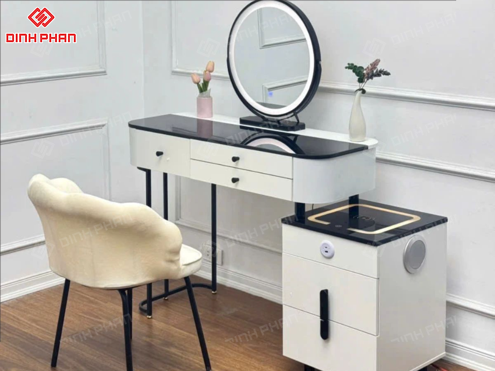 Bàn trang điểm bmt